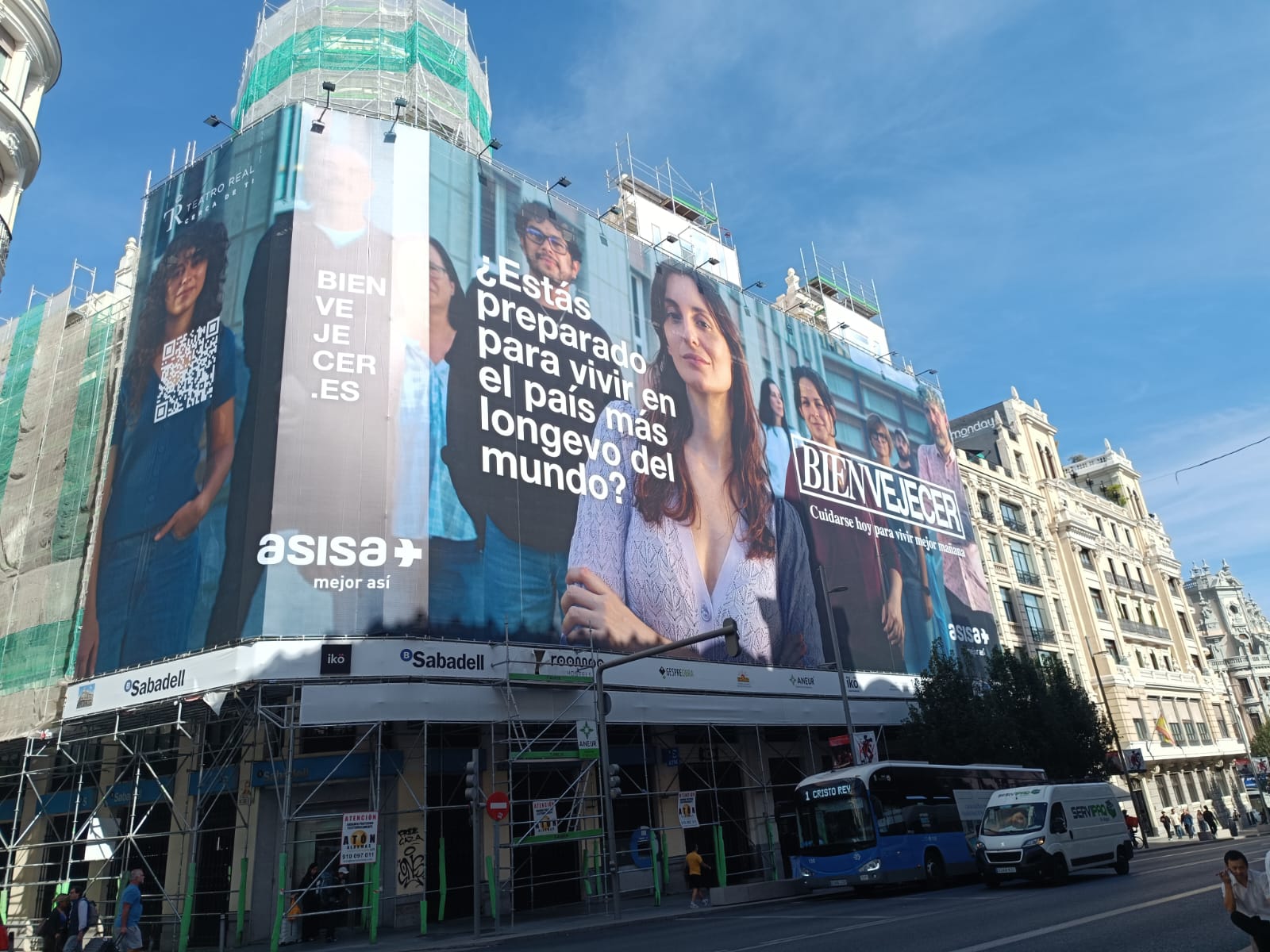 Asisa. Bienvejecer. Exterior. Octubre 2025