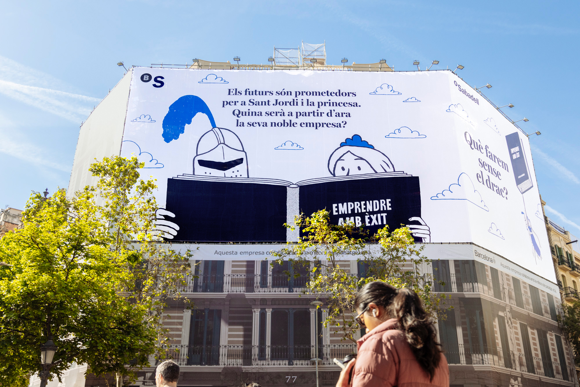 Banco Sabadell. ¿Qué haremos sin el dragón? Lona. Abril 2026