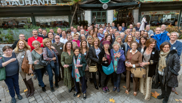 Varias generaciones de ex-Lintas se dan cita en una reunión histórica