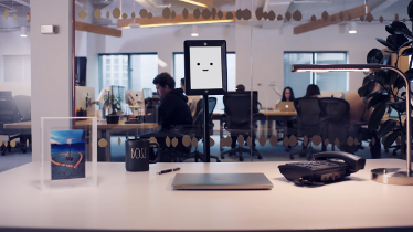 Publicis bromea con el rechazo a Marcel en su vídeo navideño