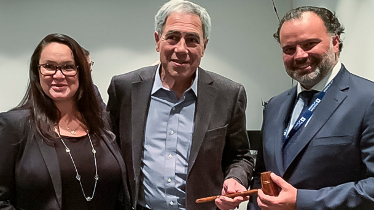 Fernando de Yarza (Henneo), primer español en presidir la Asociación Mundial de Periódicos y Editores de Noticias