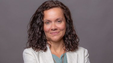 Nieves Álvarez, directora senior de comunicación corporativa en LLYC