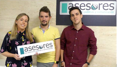 Asesores amplía y reorganiza su equipo de cuentas