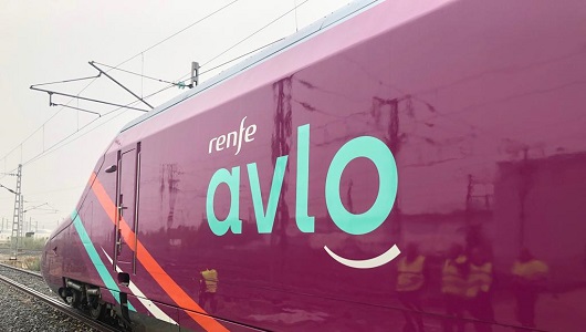 Summa Branding crea Avlo, la nueva marca 'low cost' de Renfe