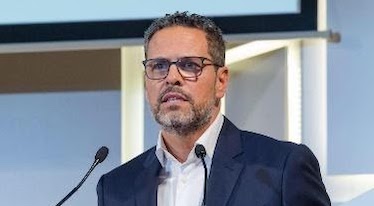 Rafael Martínez de Vega, nuevo presidente de AMPE