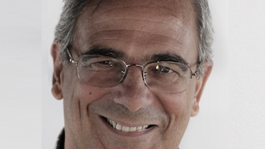 Eduardo Madinaveitia impulsa Foro Vigía