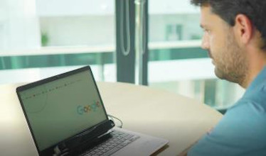 La española Irisbond lanza un dispositivo ‘eyetracking’ multiplataforma