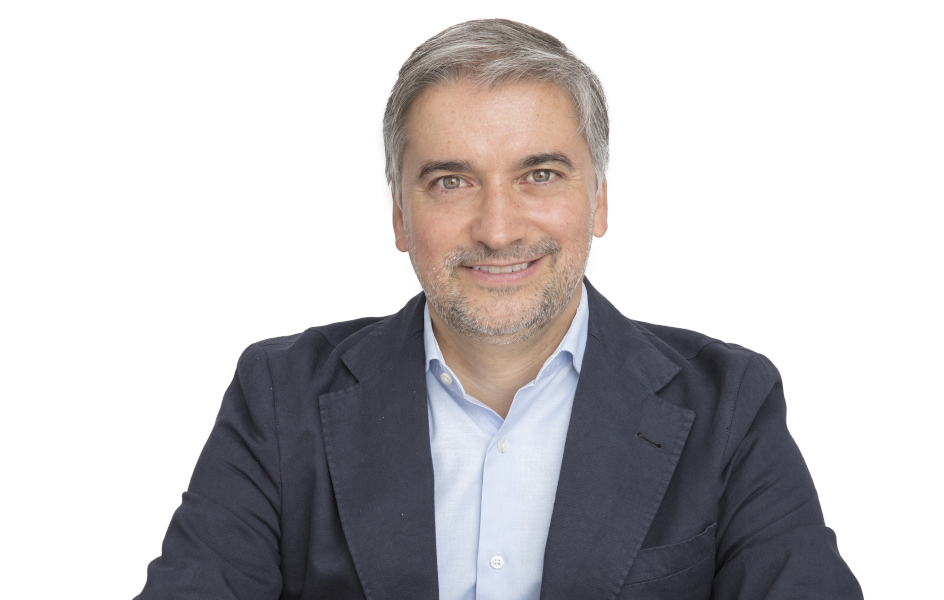 Fernando Hernández ficha por Serviceplan España