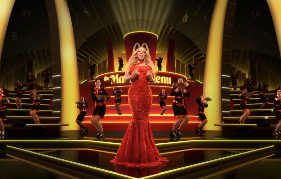 Mariah Carey celebra la Navidad de McDonald’s