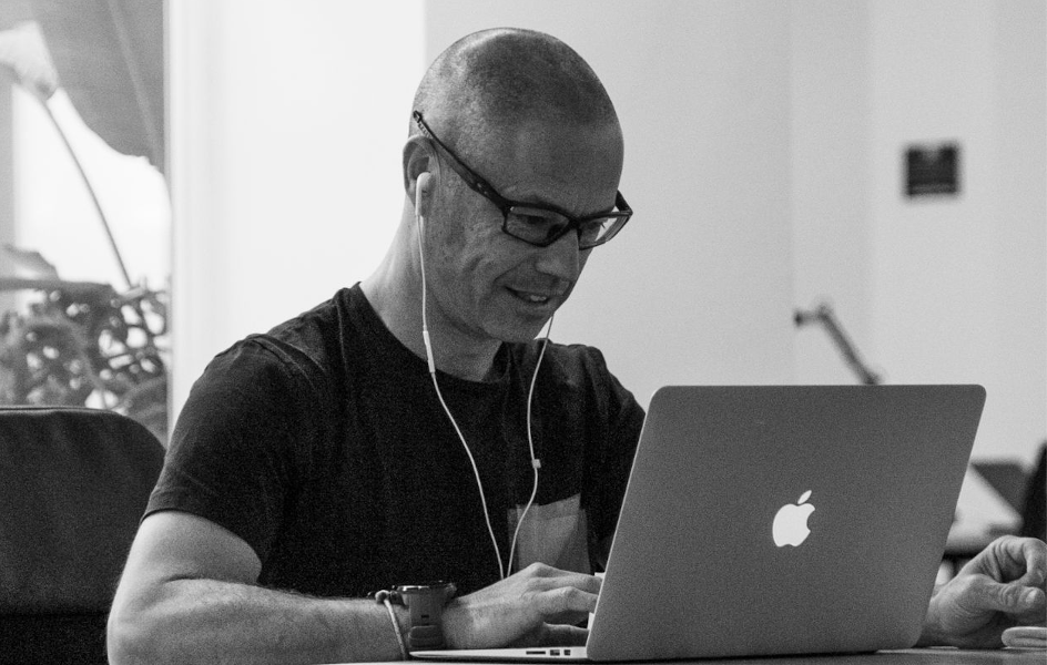 Jordi Guix ficha por la agencia creativa digital Jirada