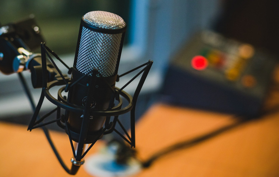 Prisa compra a Grupo Godó el 20% que este tenía en su división de radio