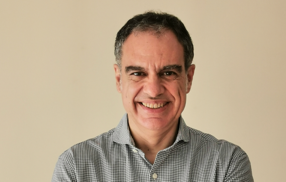 Carlos Bravo ficha por Unidad Editorial