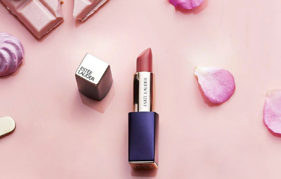 Estée Lauder Companies revisa su cuenta de medios en EMEA