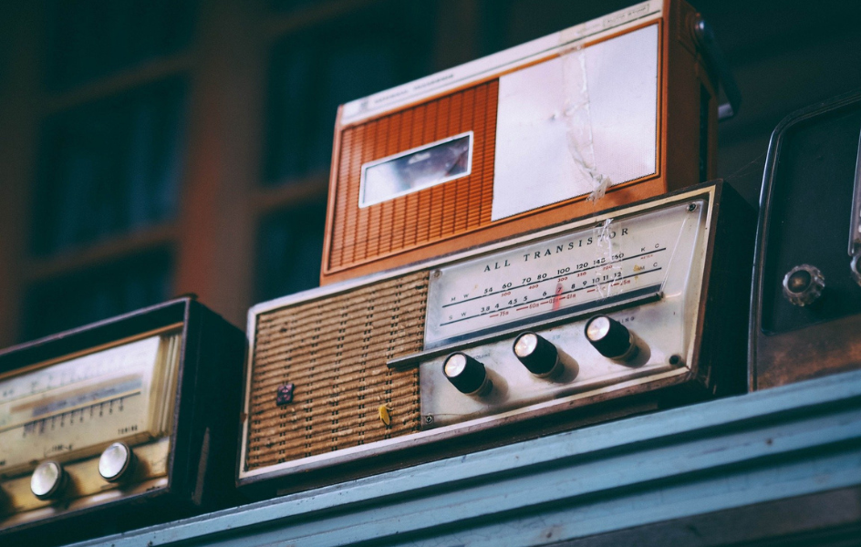 El 71% de los españoles recurrió a la radio durante la caída de la red eléctrica