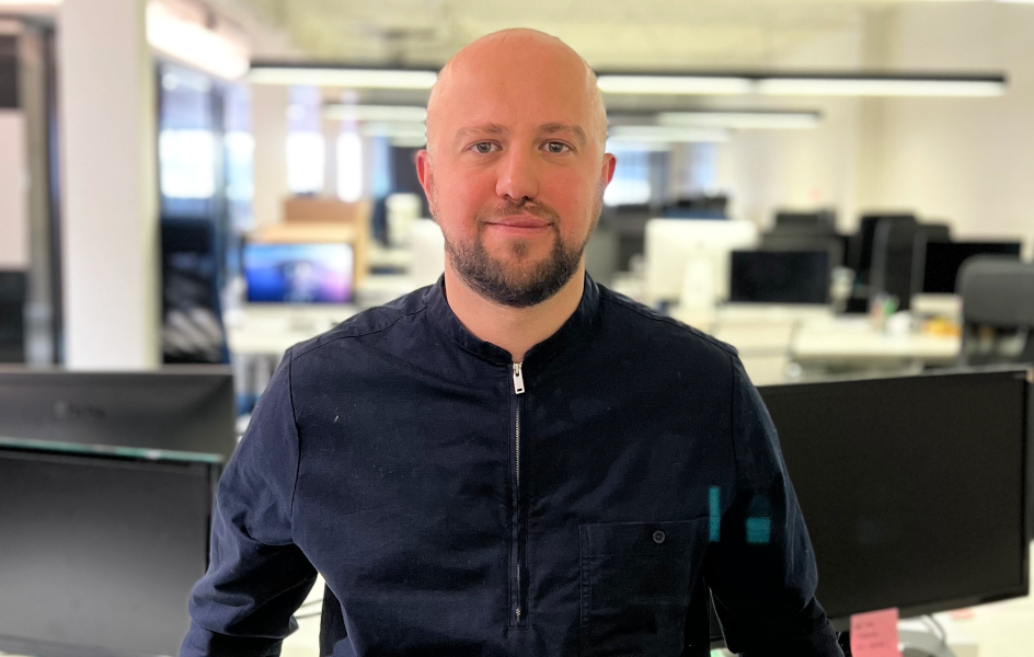 Nick Gvakharia, ‘head of digital’ de Burns