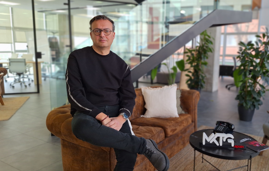 MKTG ficha a Raúl Pérez como director creativo ejecutivo