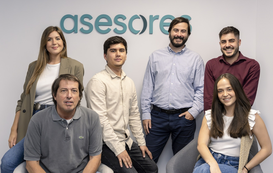 Asesores amplía su equipo
