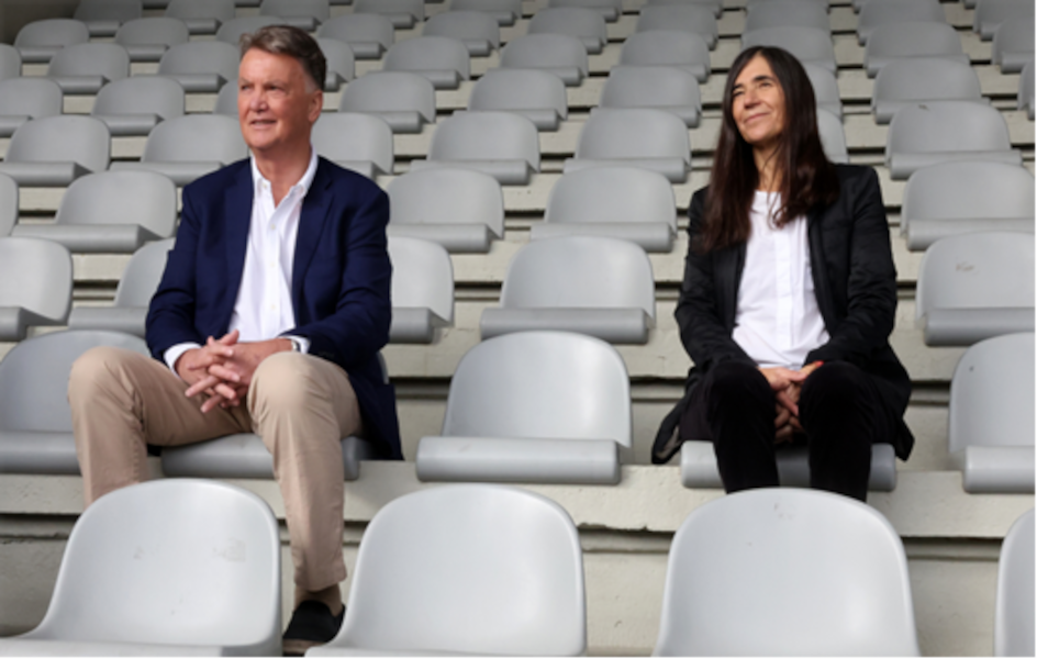 Louis Van Gaal ‘juega’ en el CNIO