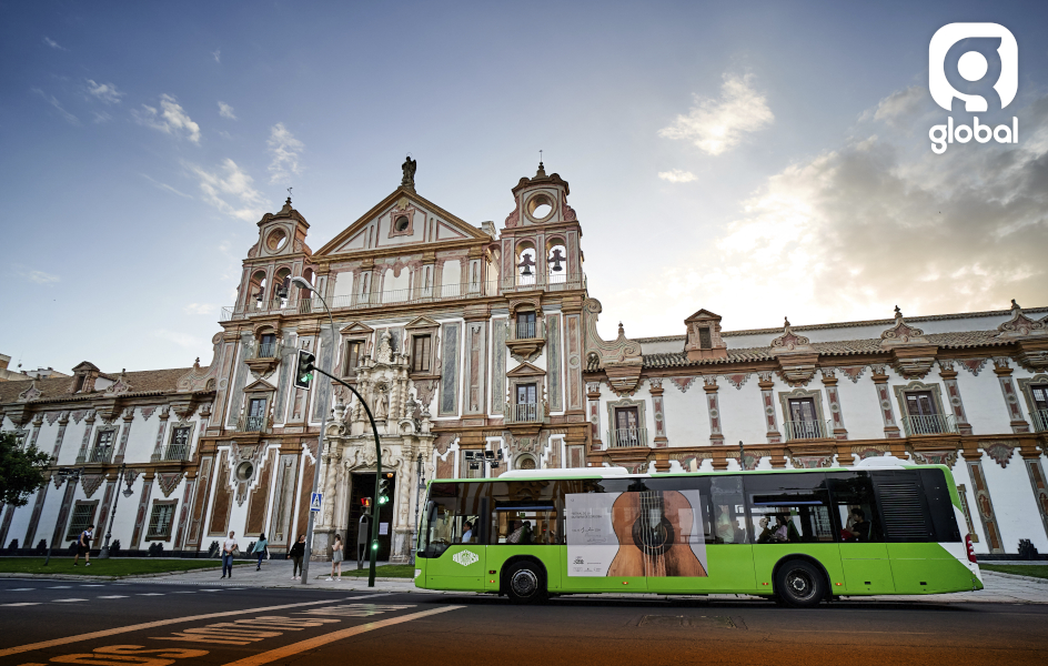 Global vuelve a ganar la gestión publicitaria de los autobuses de Córdoba