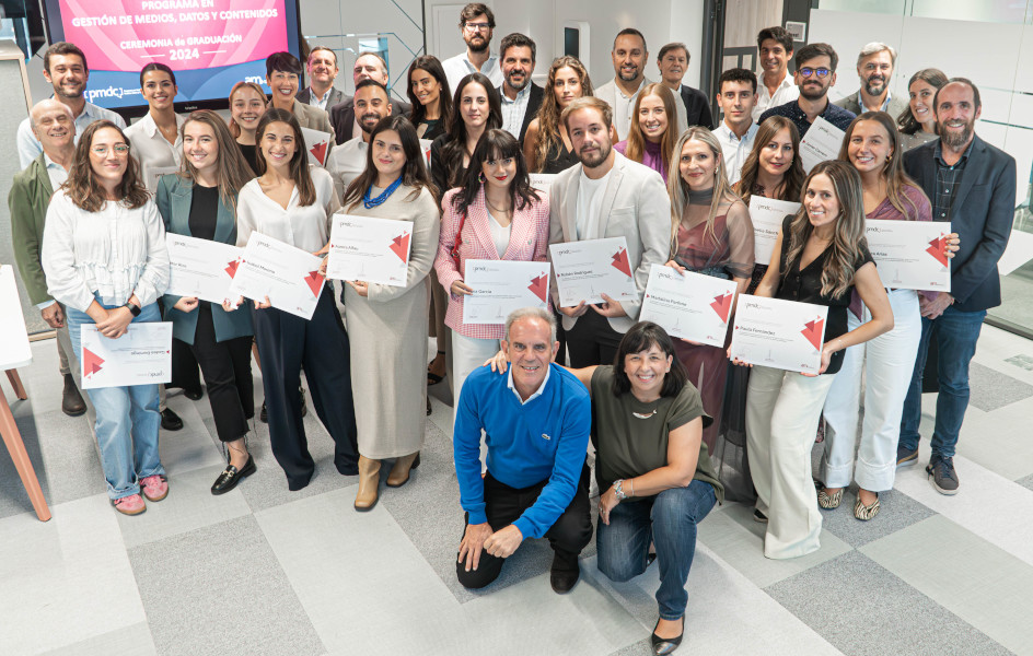 AM entregó los diplomas a los alumnos del Programa de Gestión de Medios, Datos y Contenidos