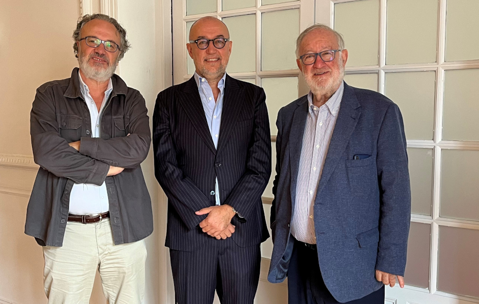ARI se une a la Fundación Comisión de Arbitraje, Quejas y Deontología del Periodismo