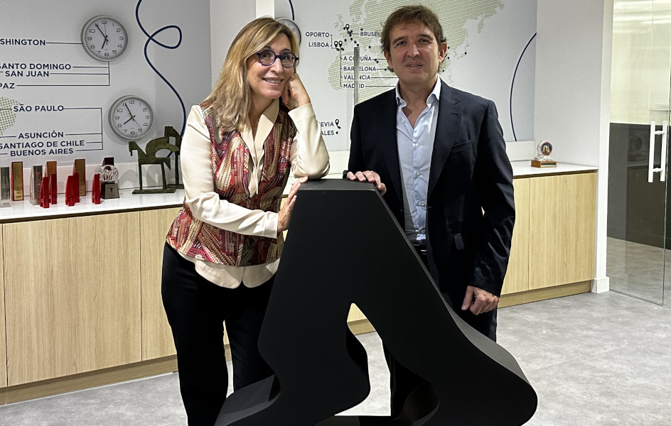 Atrevia compra Creativialab