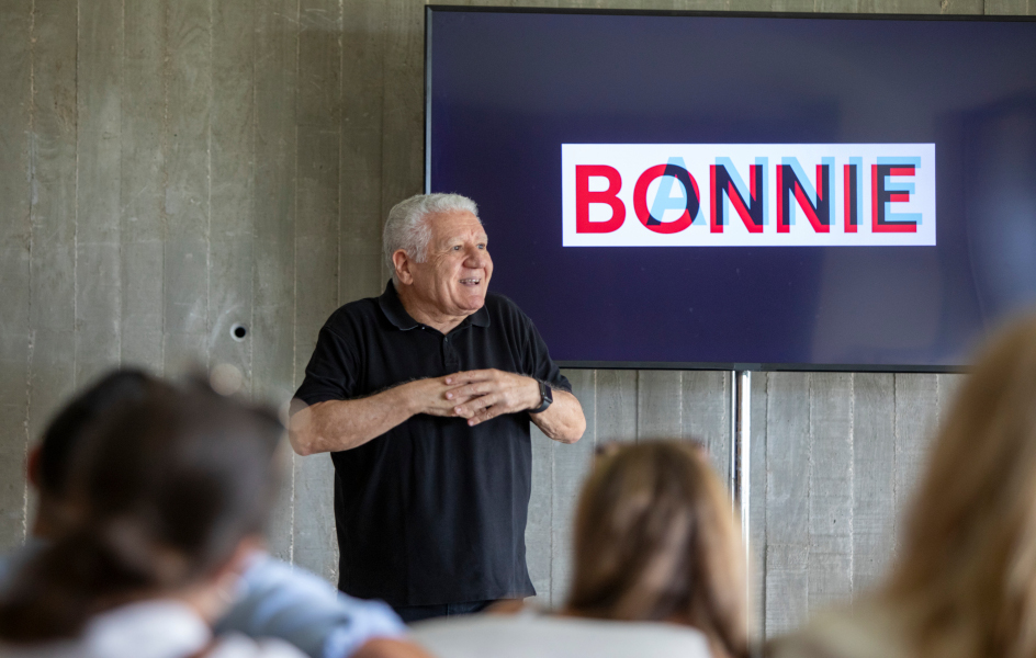 Luis Bassat, Bonnie de Honor 2024