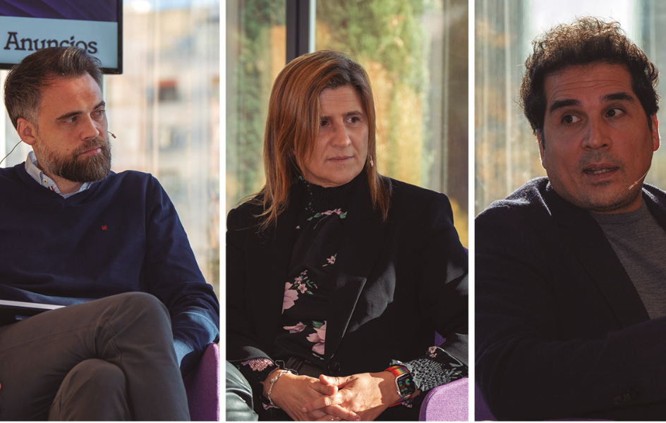 Gonzalo Fernández de Córdoba, 'head os creative business' en Accenture Song, Belén Mula, responsable de experiencia de cliente en Repsol y Yamil Salinas, gerente de Telefónica Agencia Creativa - Botán Fotógrafos