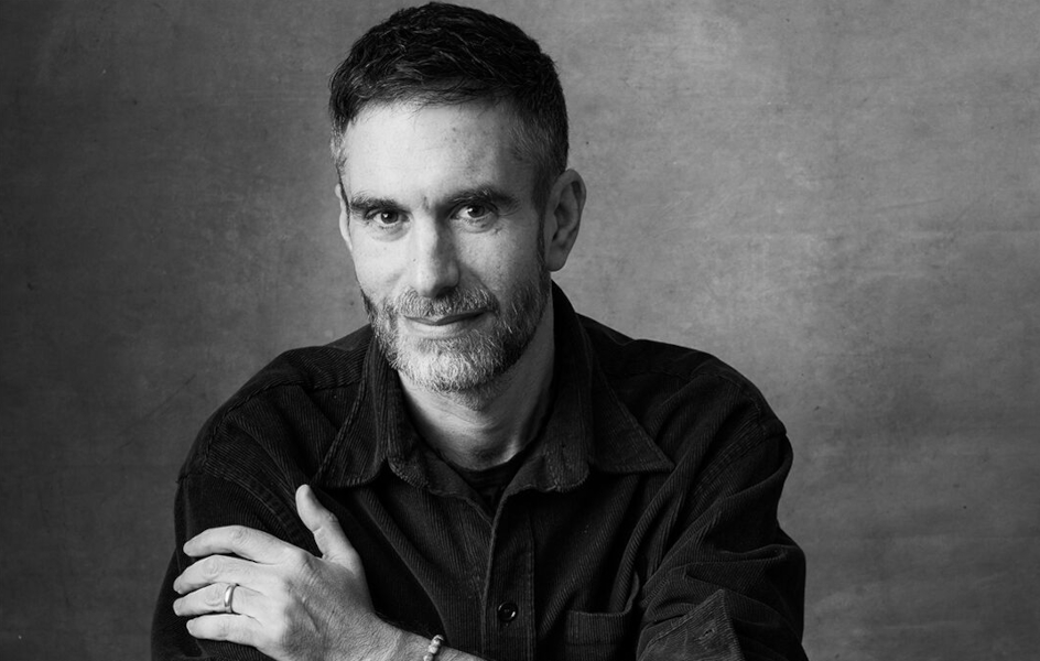 Fallece Ari Weiss, exdirector general creativo mundial de DDB y fundador de Quality Experience
