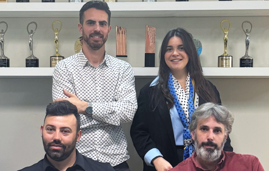 Movimientos en el equipo de Parnaso