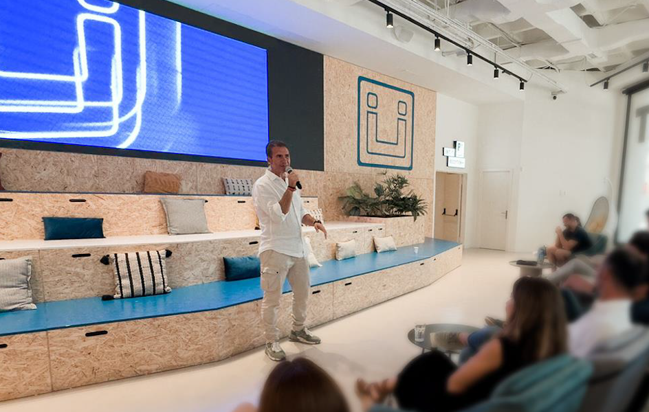 YouPlanet refuerza su equipo directivo y reorganiza sus divisiones