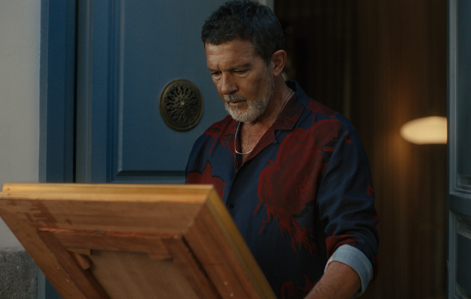 Antonio Banderas protagoniza la nueva (y surrealista) campaña de Uber Eats