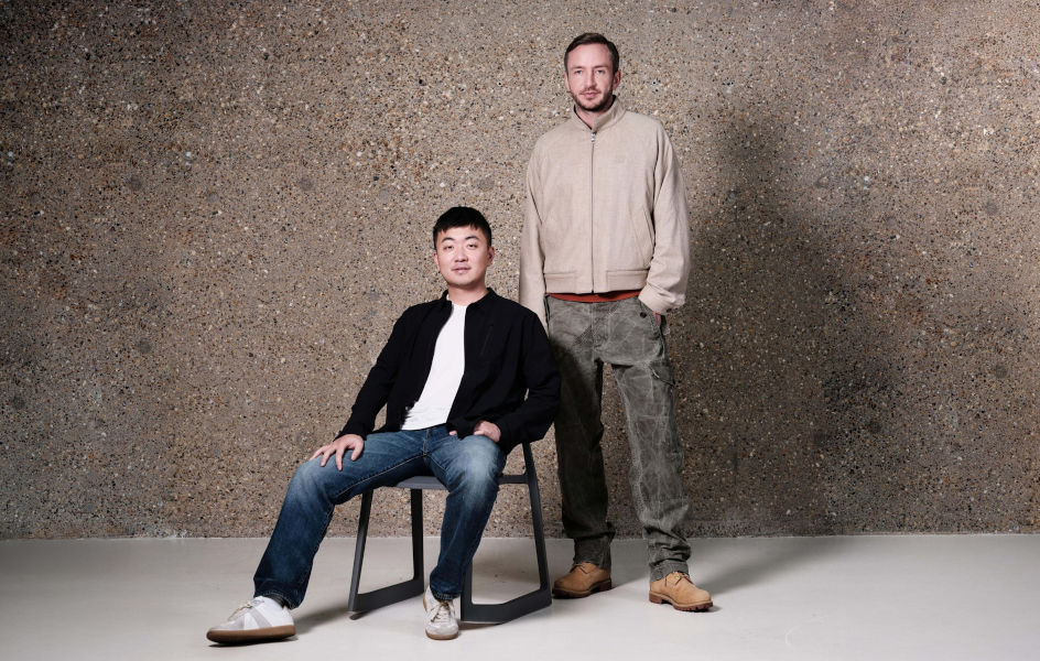 Charlie Smith, de Loewe a Nothing como CBO