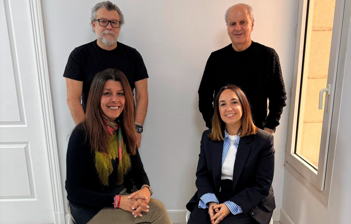 Rodrigo y la agencia malagueña Será sellan un acuerdo