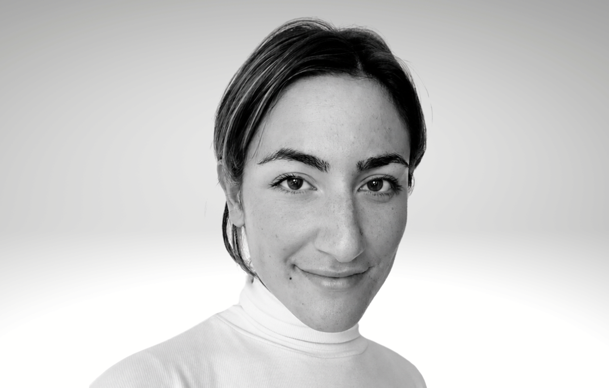 Ana Pintané entra al departamento creativo de Fuego Camina Conmigo