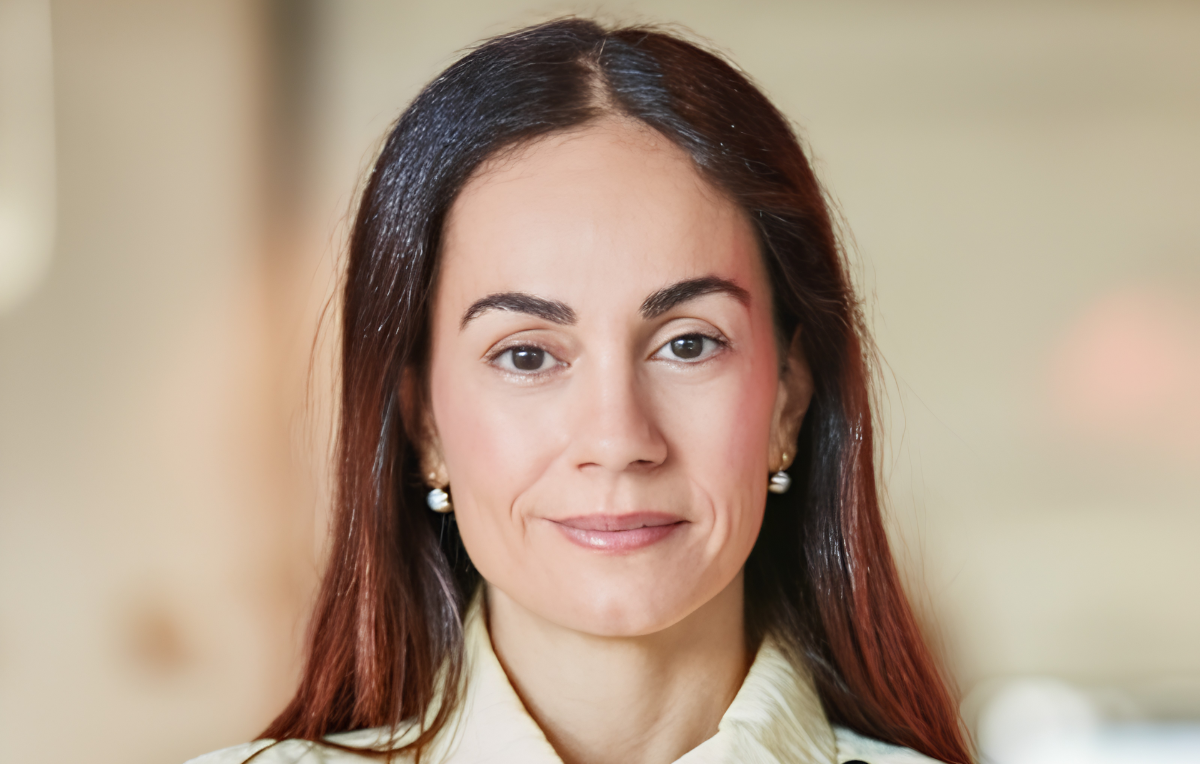 Clara Hernangómez llega a Viajes El Corte Inglés