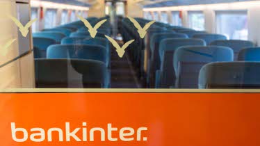 Bankinter utiliza el AVE para llegar al viajero de negocios