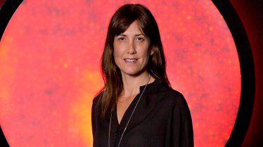 Comunica+A ficha a Carolina Martín