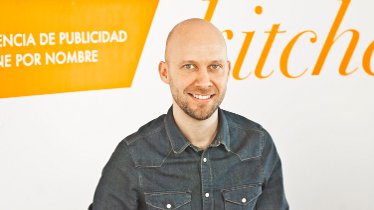 Yeray Cerpa, director creativo y responsable de arte en Kitchen