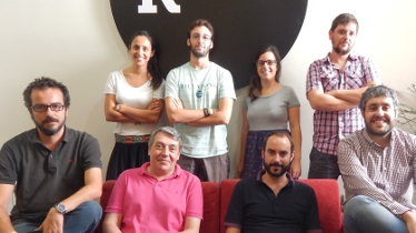 R refuerza sus áreas de creatividad y cuentas
