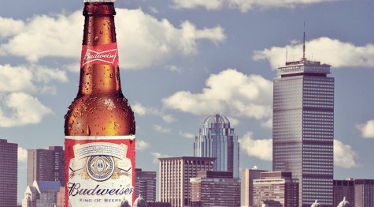 Mediacom gana los medios de A-B InBev en Estados Unidos
