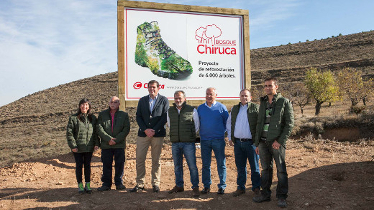La firma de calzado Chiruca crea su propio bosque en La Rioja