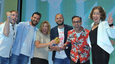 ‘Justino&#39;, &quot;una historia que no tiene callejones sin salida&quot;, da a Espa&#241;a su quinto gran premio en Cannes