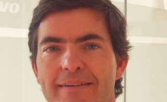 Lenovo nombra director de marketing