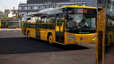 Los autobuses de Las Palmas sacan a concurso la explotación de sus espacios publicitarios