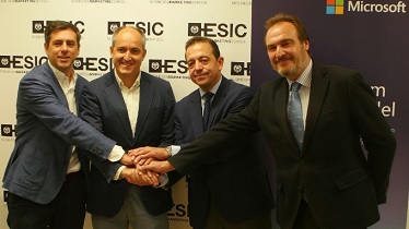 Microsoft y ESIC se alían para mejorar la formación tecnológica y la empleabilidad