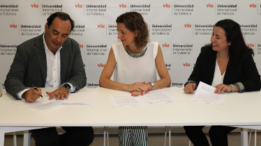 Zenithbr firma un convenio con la Universidad Internacional de Valencia