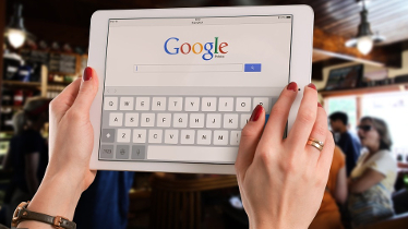 Google eliminó más de 3.200 millones de anuncios fraudulentos en 2017